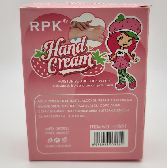STRAWBERRY SHORTCAKE Hand Cream Lotion Keychain NEW - Picture 4 of 5